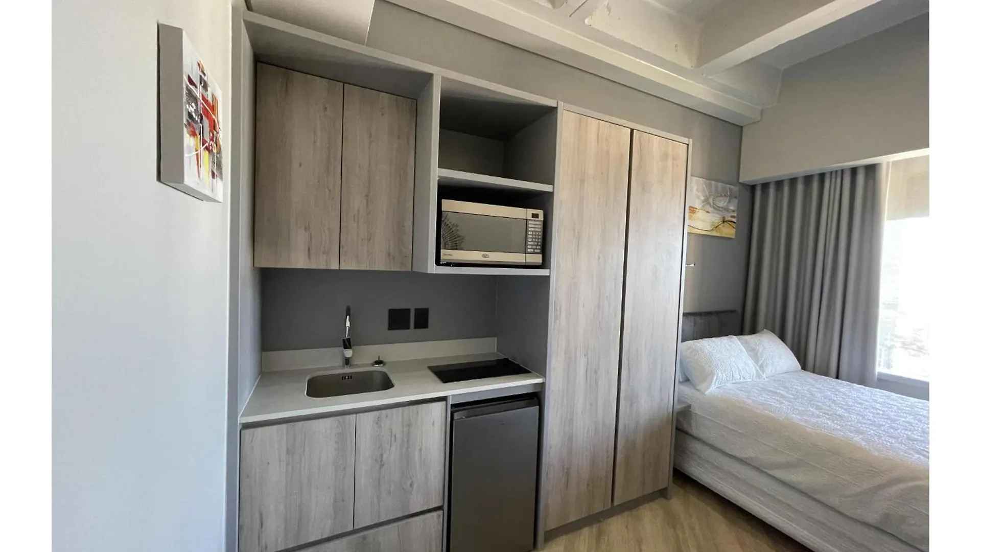 Chic Deluxe Studio At Thibault Square Cape Town 0*,  South Africa